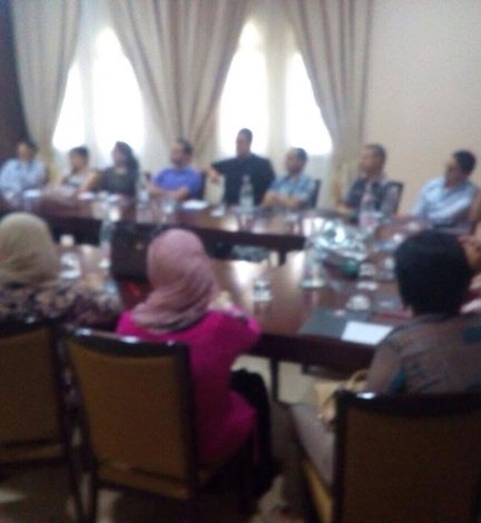Round table: labial frenectomy and trauma to primary teeth